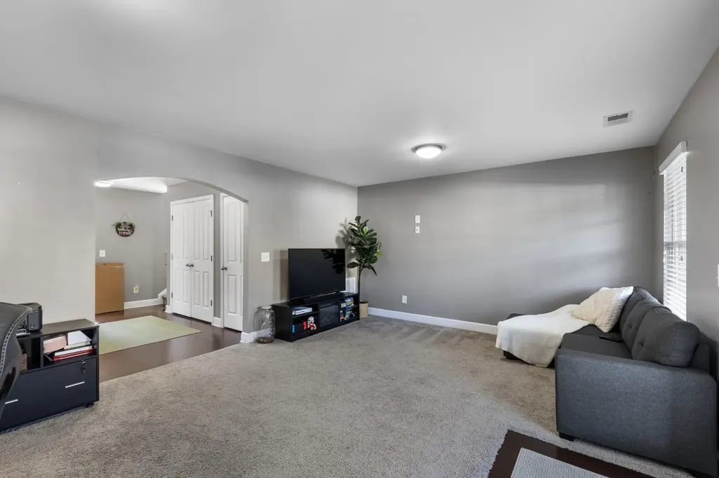 2718 Dracut Lane Nashville TN 37211