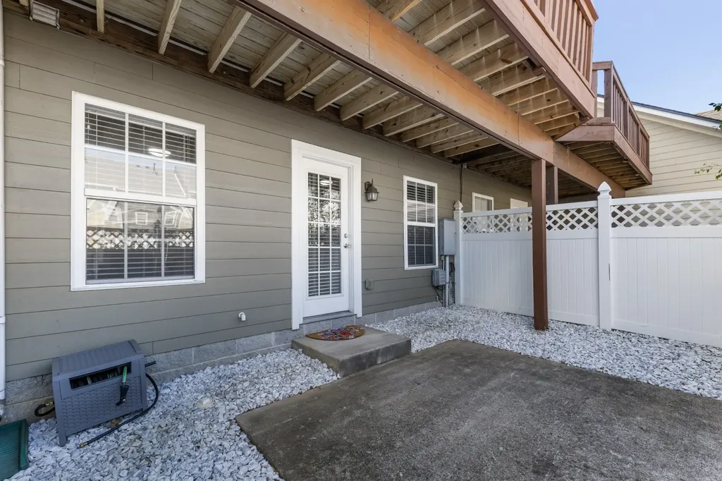 2718 Dracut Lane Nashville TN 37211