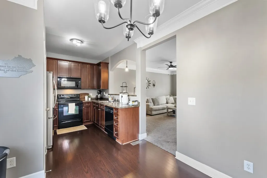 2718 Dracut Lane Nashville TN 37211