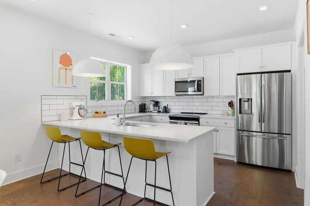 647 Nashua Lane Nashville TN 37209