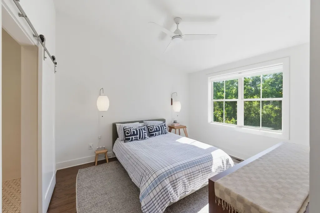 647 Nashua Lane Nashville TN 37209