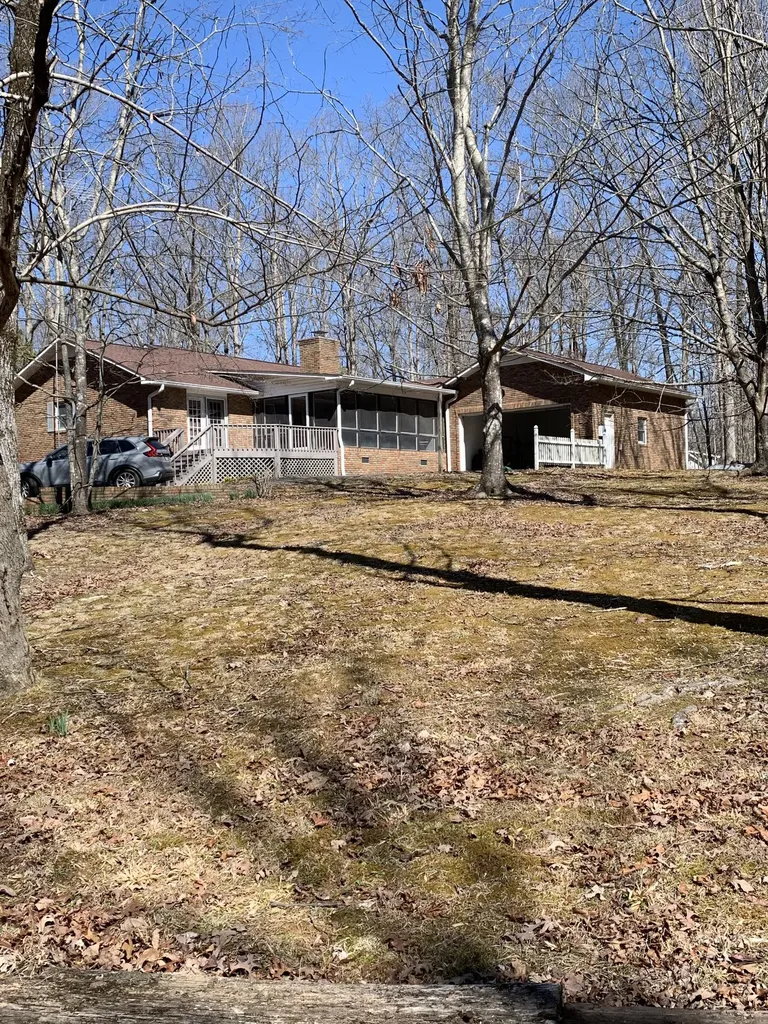 415 Laurel Branch Trail Sewanee TN 37375