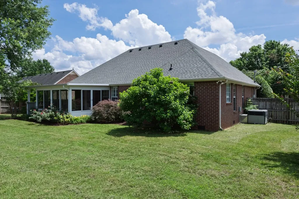 404 Sandi Court Smyrna TN 37167
