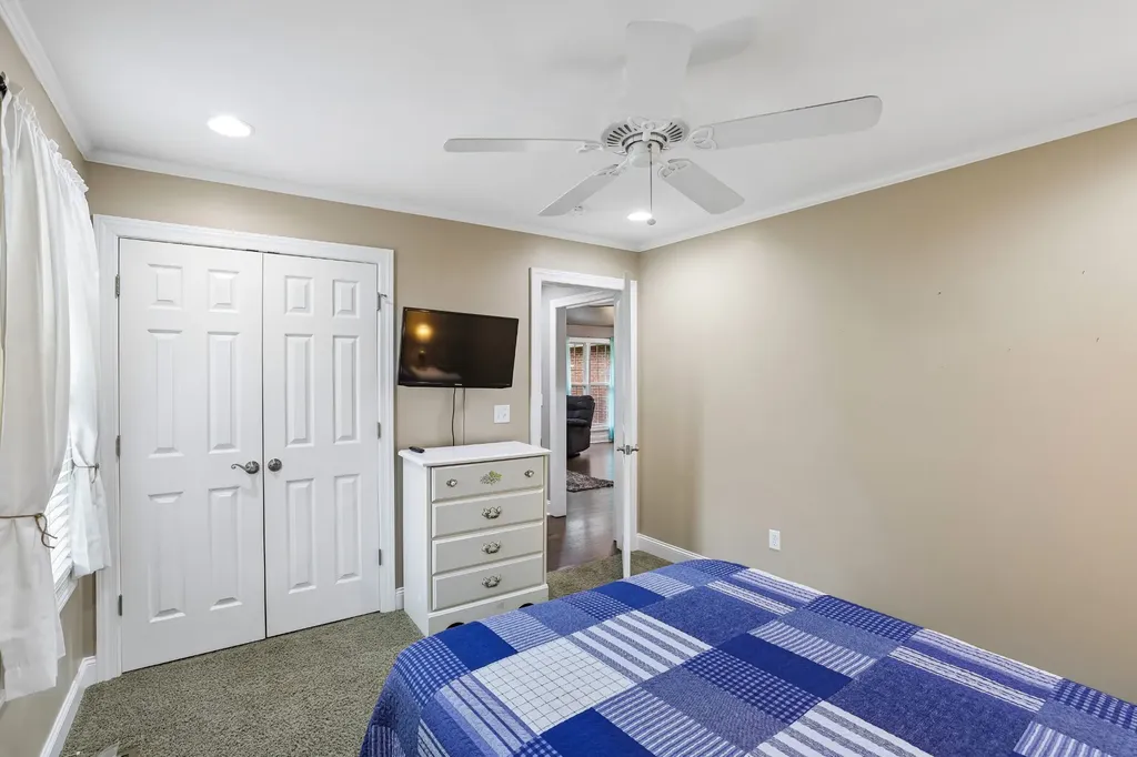 77 Shady Acres Lane Tullahoma TN 37388
