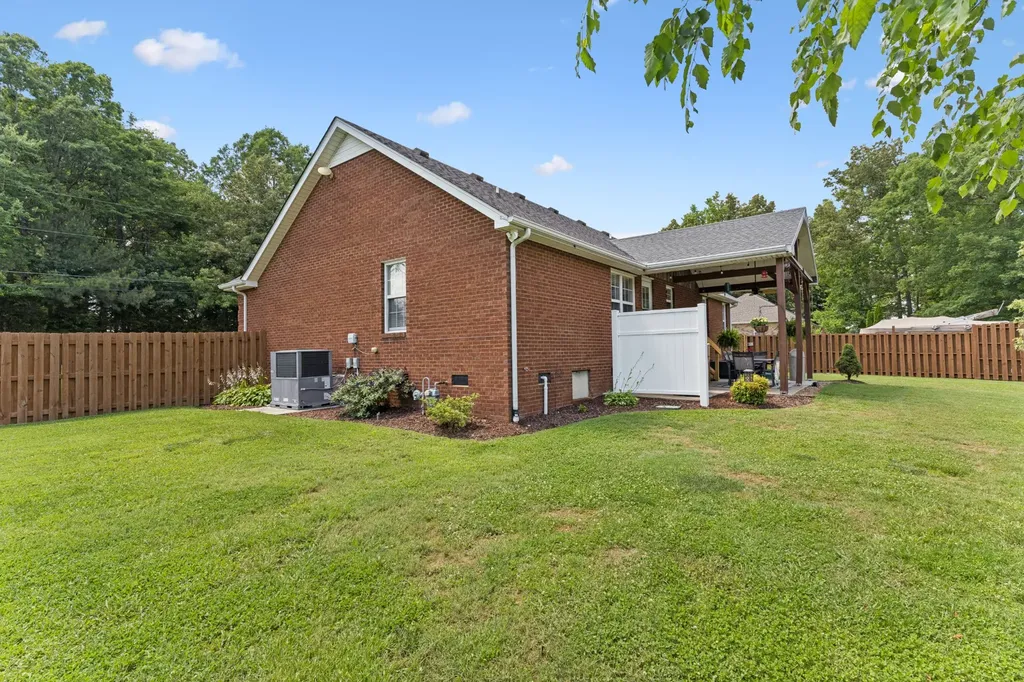 77 Shady Acres Lane Tullahoma TN 37388