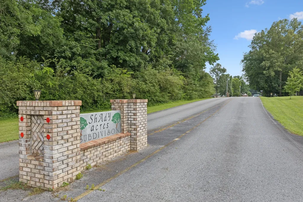 77 Shady Acres Lane Tullahoma TN 37388