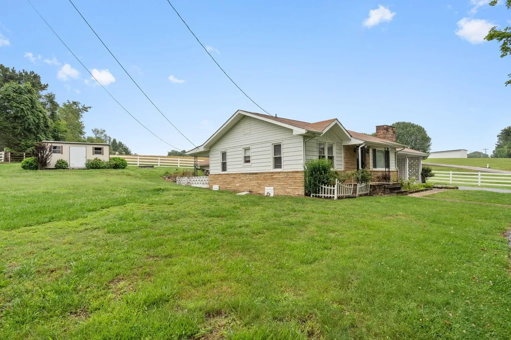 2415 Old Washington Highway Dayton TN 37321