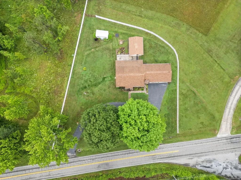 2415 Old Washington Highway Dayton TN 37321