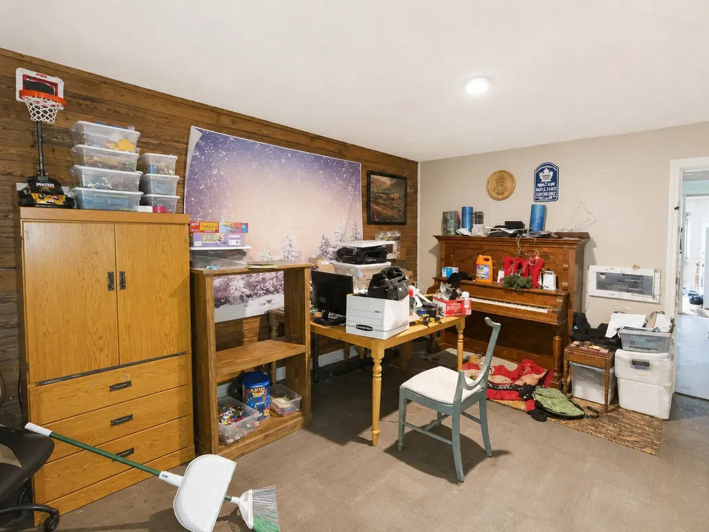 112 N Grayson Street Newbern TN 38059