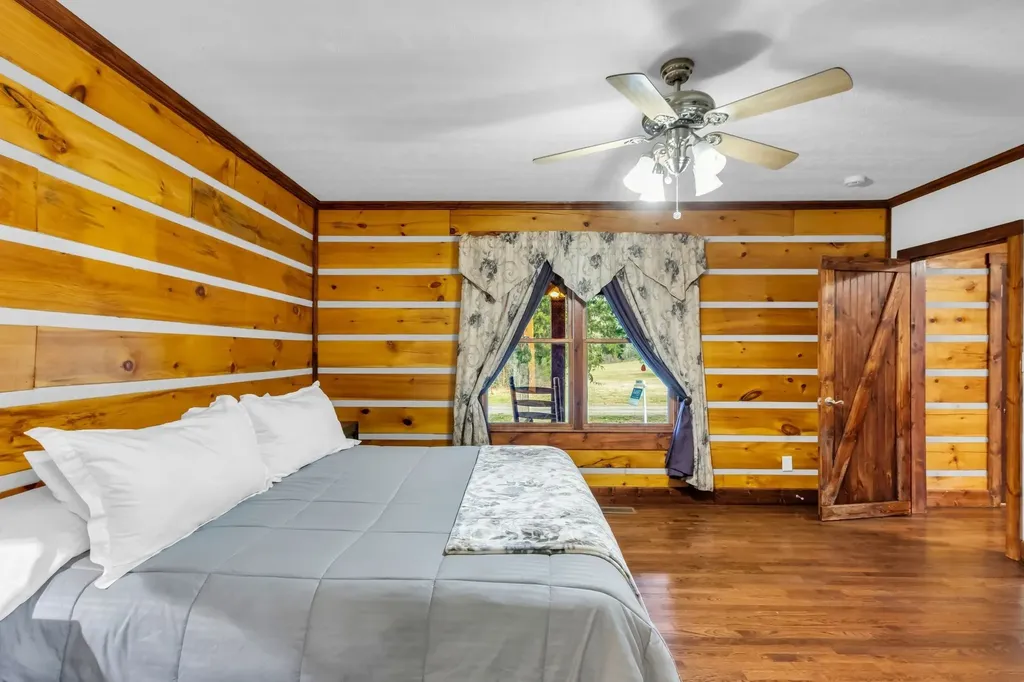7901 W Buckeye Bottom Road, N Murfreesboro TN 37129