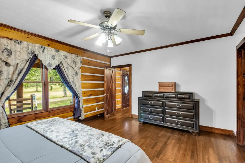 7901 W Buckeye Bottom Road, N Murfreesboro TN 37129