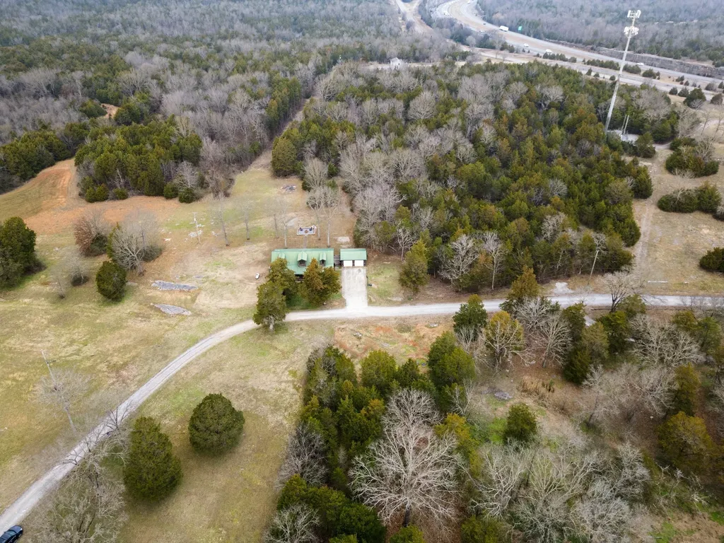 7901 W Buckeye Bottom Road, N Murfreesboro TN 37129