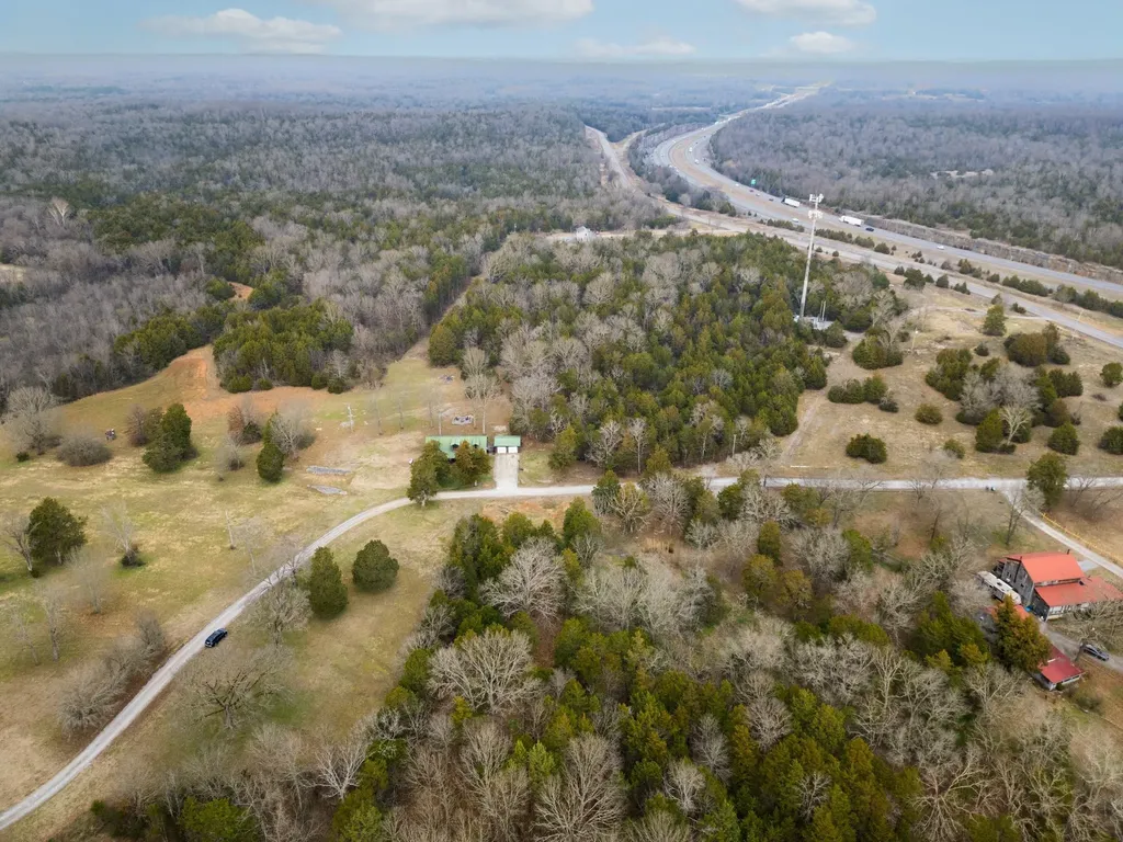 7901 W Buckeye Bottom Road, N Murfreesboro TN 37129