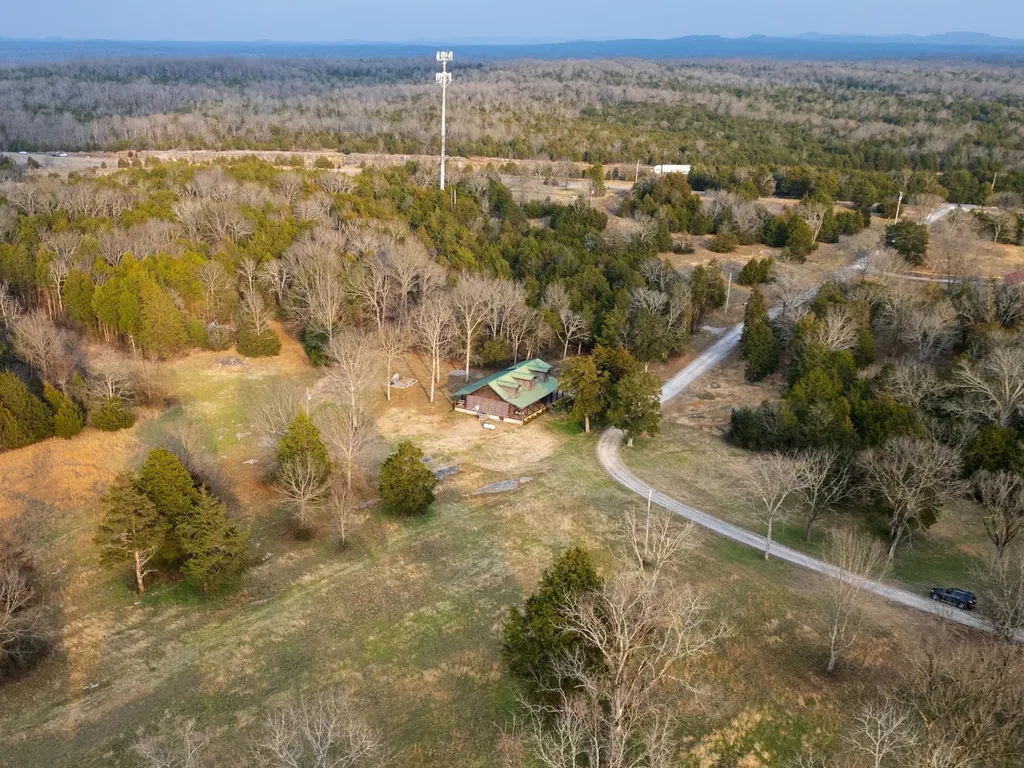 7901 W Buckeye Bottom Road, N Murfreesboro TN 37129