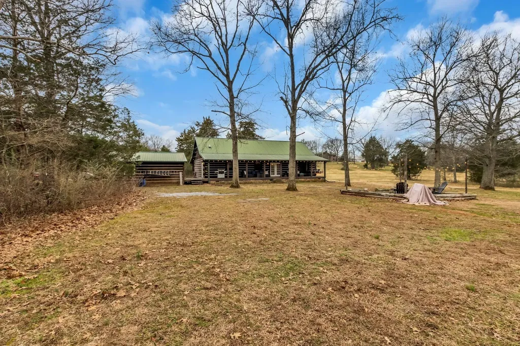 7901 W Buckeye Bottom Road, N Murfreesboro TN 37129