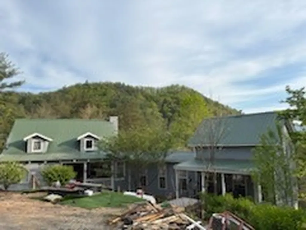 1243 Carrs Creek Road Townsend TN 37882
