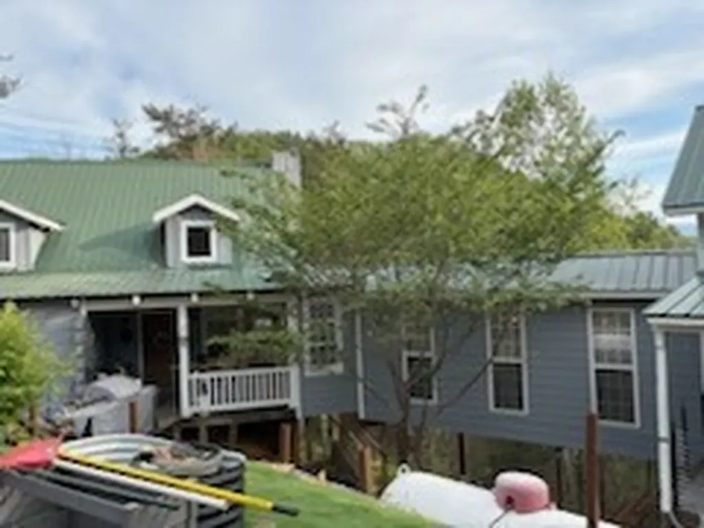 1243 Carrs Creek Road Townsend TN 37882