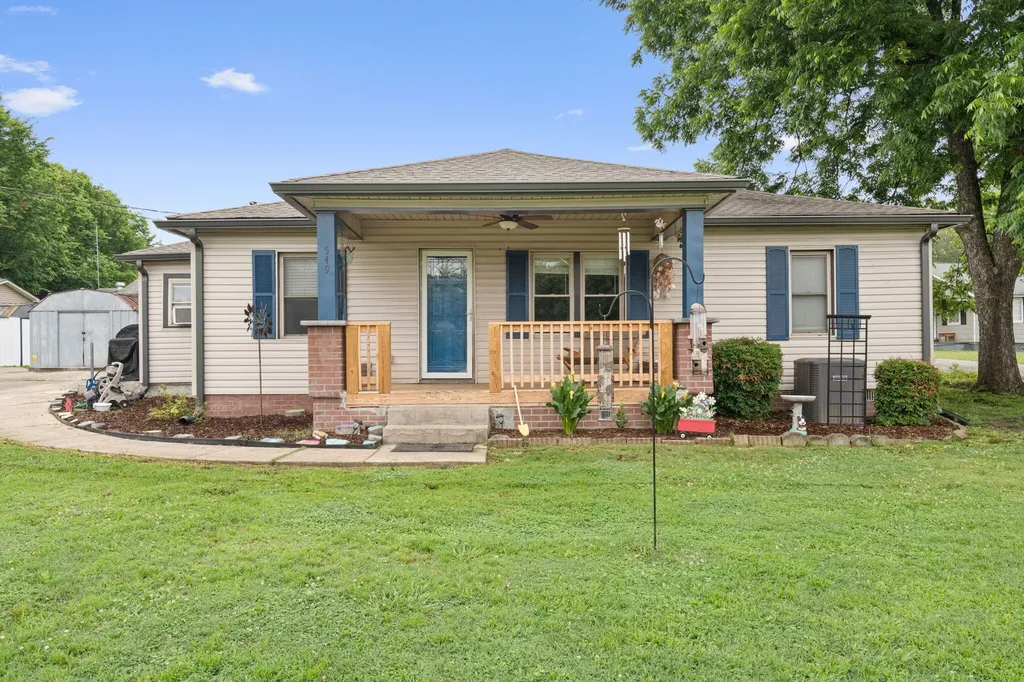 549 Broadway Street Dayton TN 37321