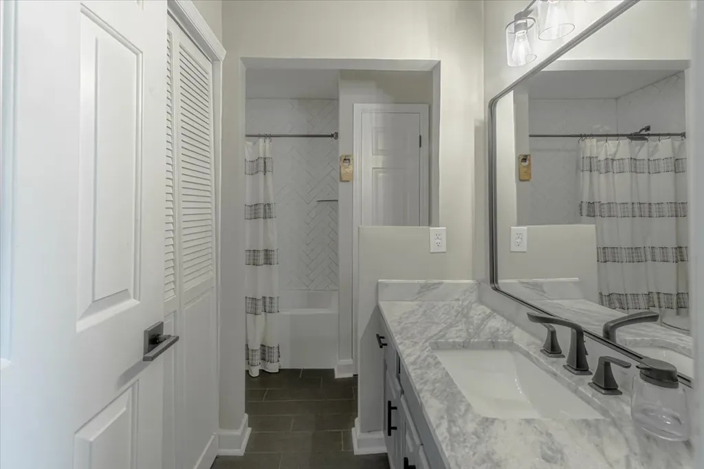 237 Highland Villa Circle Nashville TN 37211