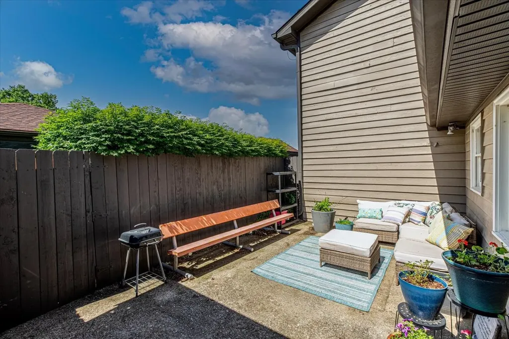 237 Highland Villa Circle Nashville TN 37211