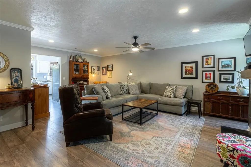 237 Highland Villa Circle Nashville TN 37211