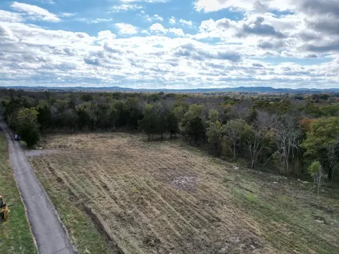 1 Rocky Glade Road Eagleville TN 37060