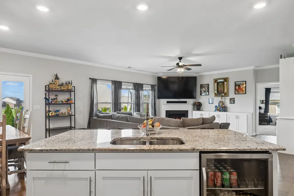 9003 Lockeland Drive Spring Hill TN 37174