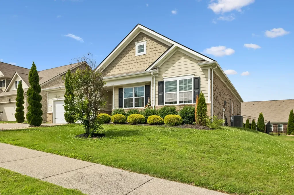 9003 Lockeland Drive Spring Hill TN 37174