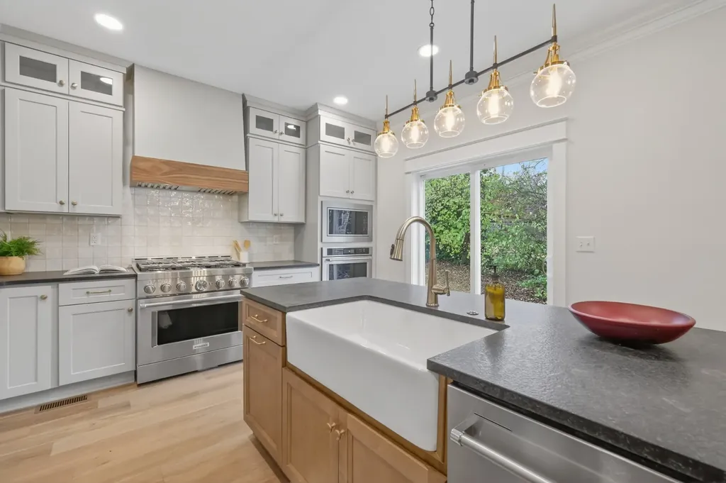 1129 Sharpe Avenue Nashville TN 37206