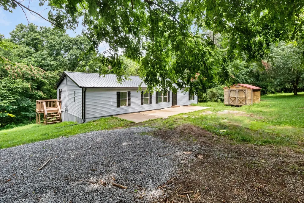 2177 Highway 76 Adams TN 37010
