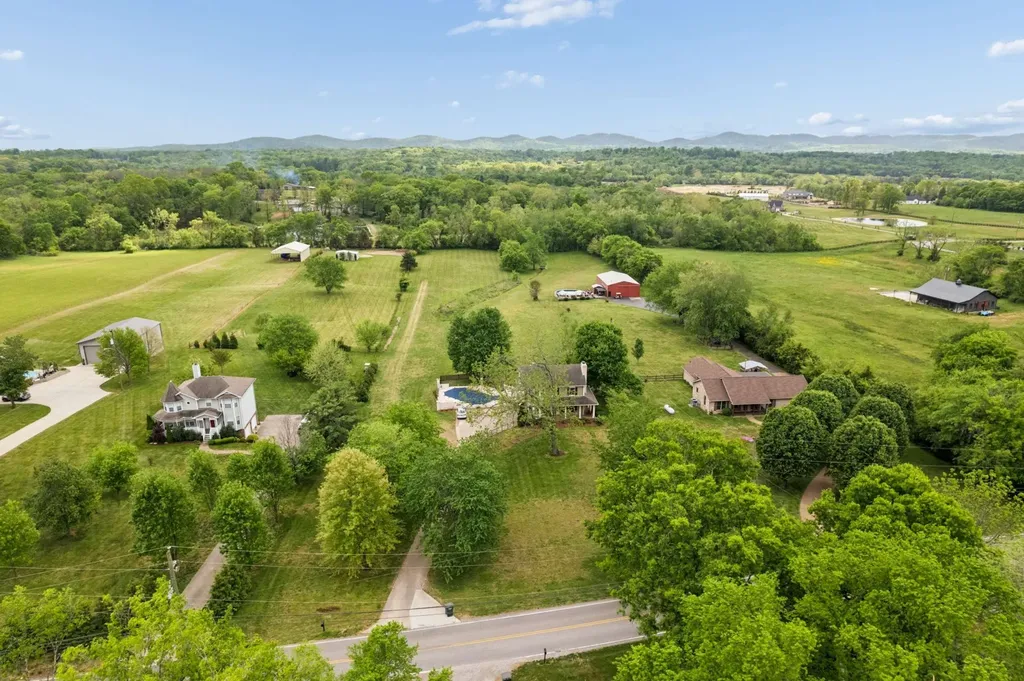 727 Battle Road Nolensville TN 37135