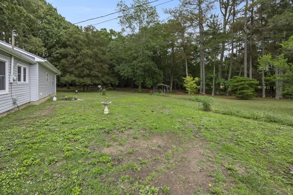 8988 Old Tullahoma Road Estill Springs TN 37330