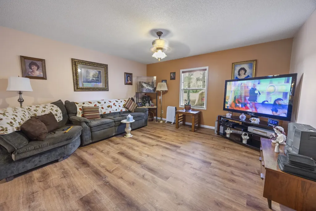 8988 Old Tullahoma Road Estill Springs TN 37330