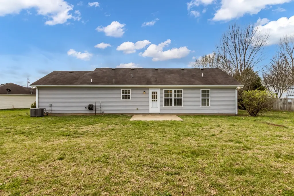 406 Silver Lakes Court Murfreesboro TN 37130