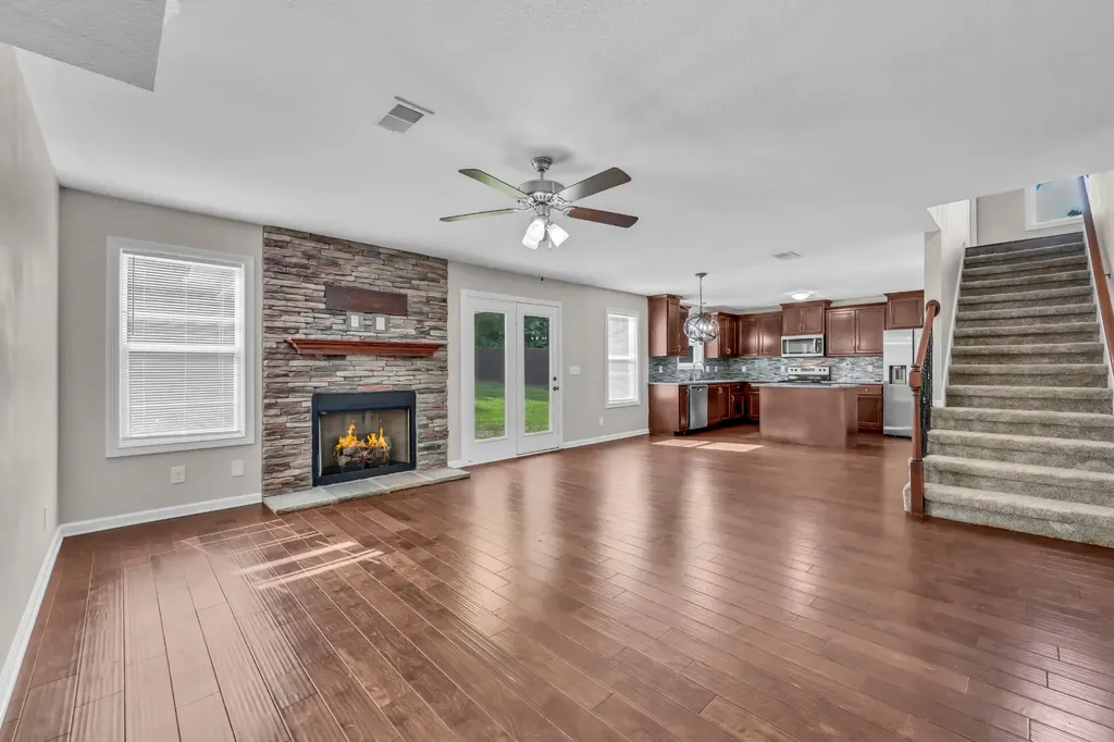 1177 Gentry Drive Clarksville TN 37043