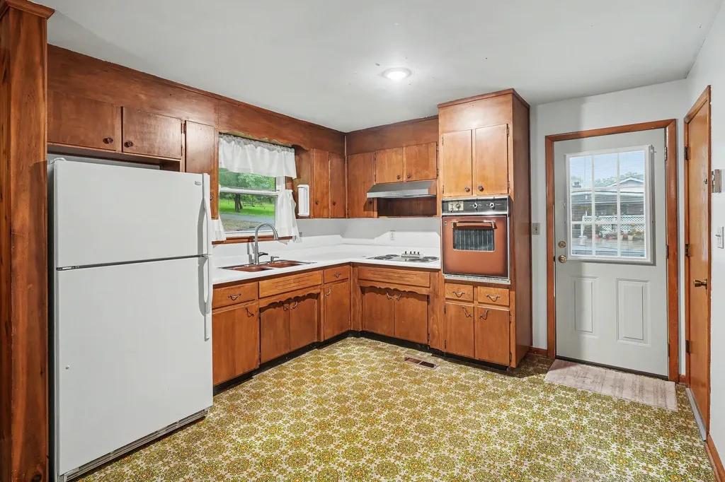1008 Cunniff Road Ashland City TN 37015