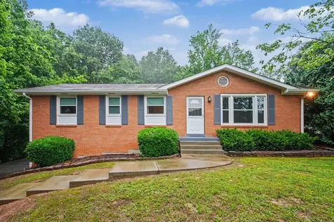 1008 Cunniff Road Ashland City TN 37015