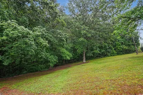 1008 Cunniff Road Ashland City TN 37015