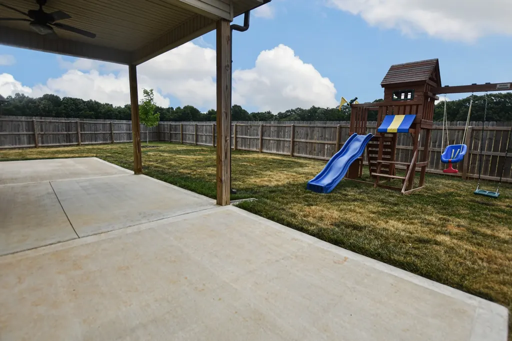 3275 Haymeadow Lane Clarksville TN 37040