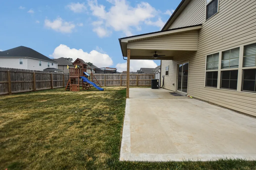 3275 Haymeadow Lane Clarksville TN 37040