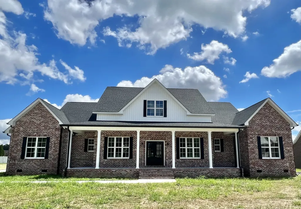 106 Settlers Trace Tullahoma TN 37388