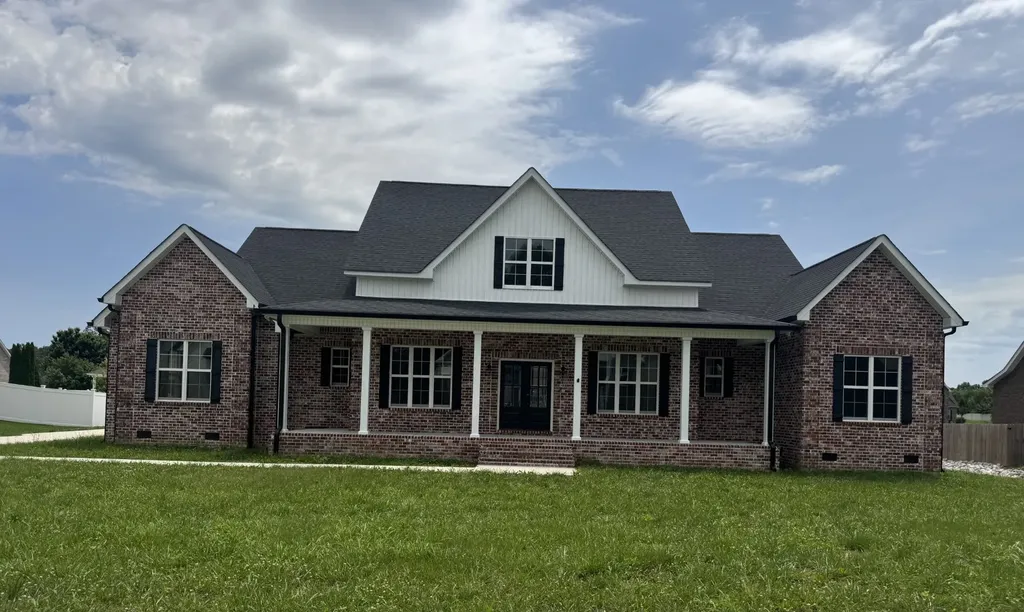 106 Settlers Trace Tullahoma TN 37388
