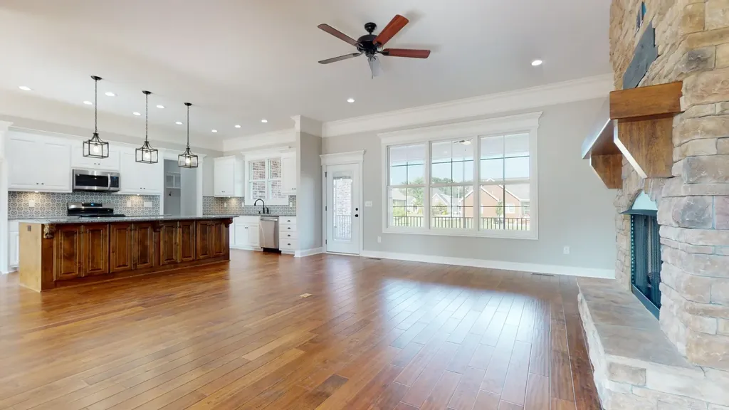106 Settlers Trace Tullahoma TN 37388