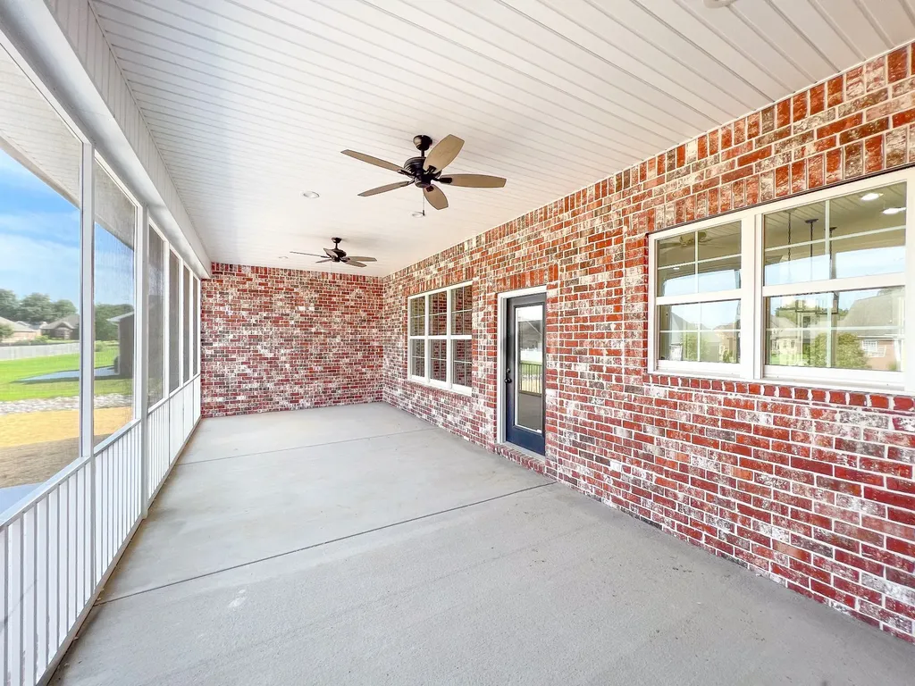 106 Settlers Trace Tullahoma TN 37388