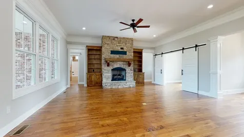 106 Settlers Trace Tullahoma TN 37388