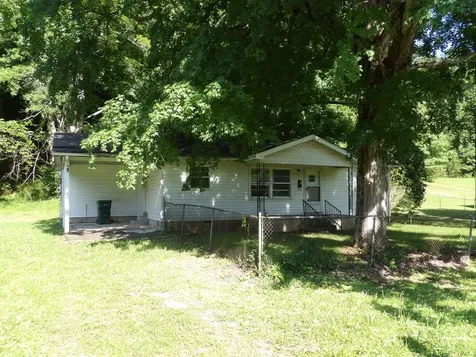 241 Lomax Avenue Waverly TN 37185