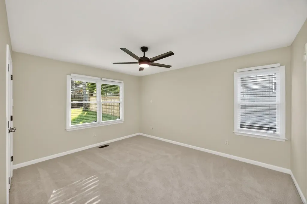 907 11th Ave, N Nashville TN 37208