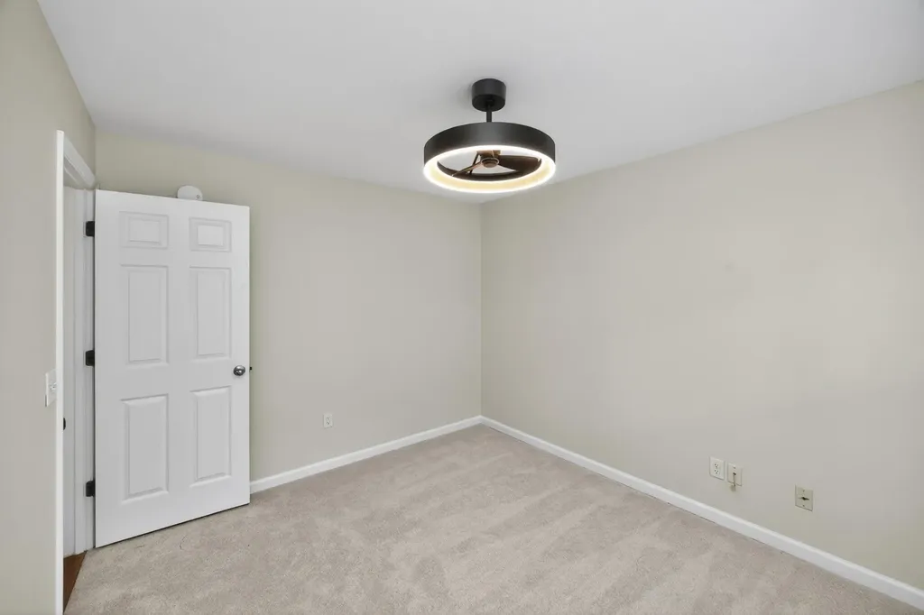 907 11th Ave, N Nashville TN 37208