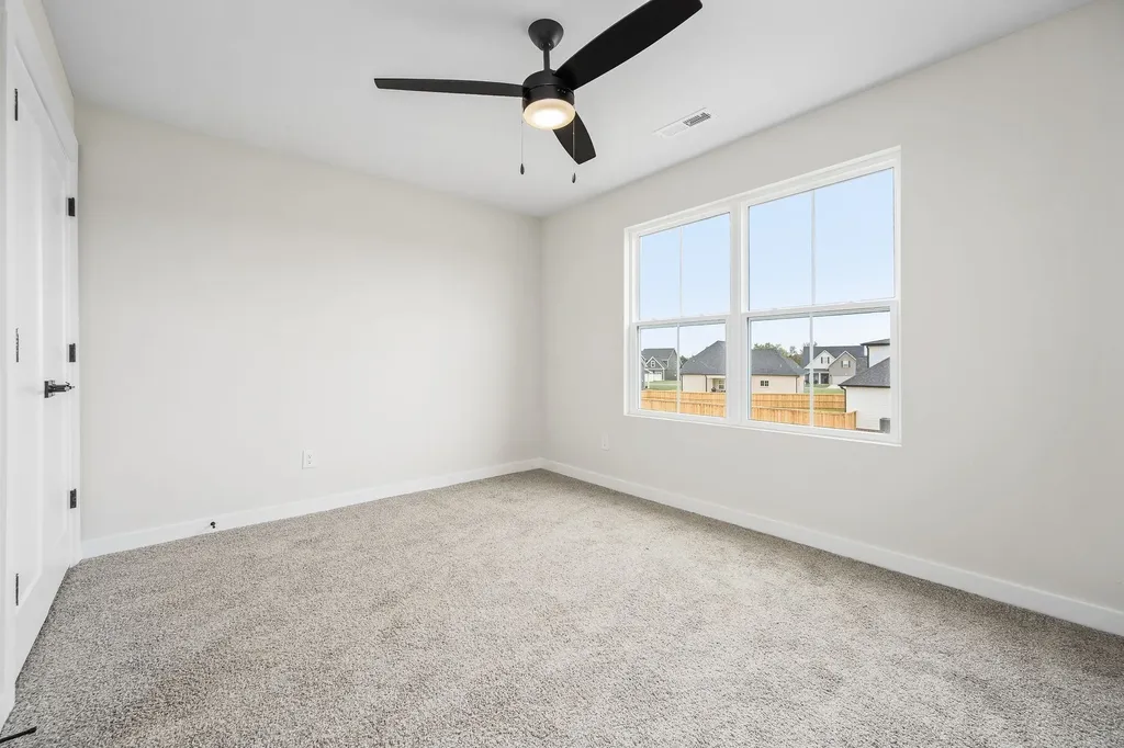 10109 Whitehorn Lane Bell Buckle TN 37020