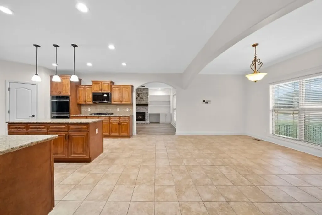 1957 Boyer Boulevard Clarksville TN 37043